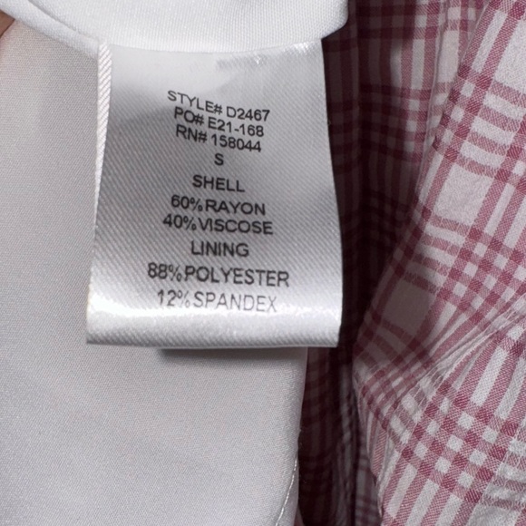 Pink gingham dress with puff sleeves - Picture 4 of 10